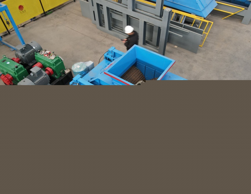 煤倉(cāng)上口破碎機(jī)