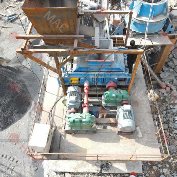 液壓對(duì)輥破 液壓對(duì)輥破